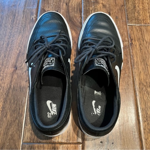 Nike SB Stefan Janoski Low Black Leather Perforated Sneakers Men’s Size 11 - Picture 5 of 8